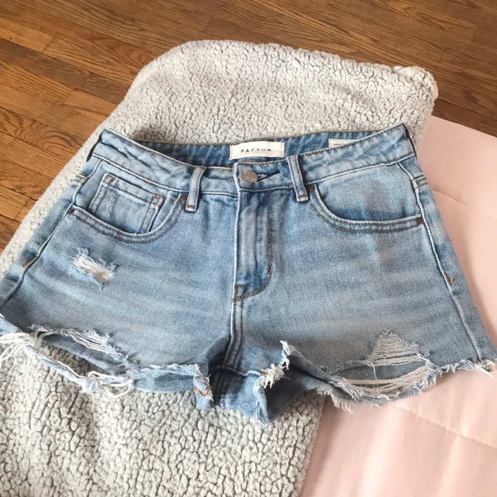 PacSun high rise short